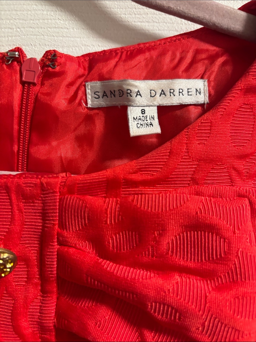 Sandra Darren size 8 vibrant red dress - Picture 2 of 5